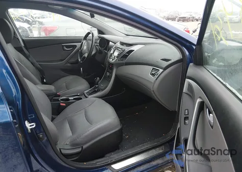 2016 Hyundai Elantra Limited из США, поврежденный, VIN 5NPDH4AE6GH742895